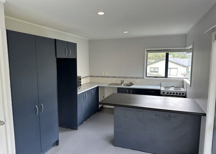  at 5 Angeline Place, Massey, Auckland