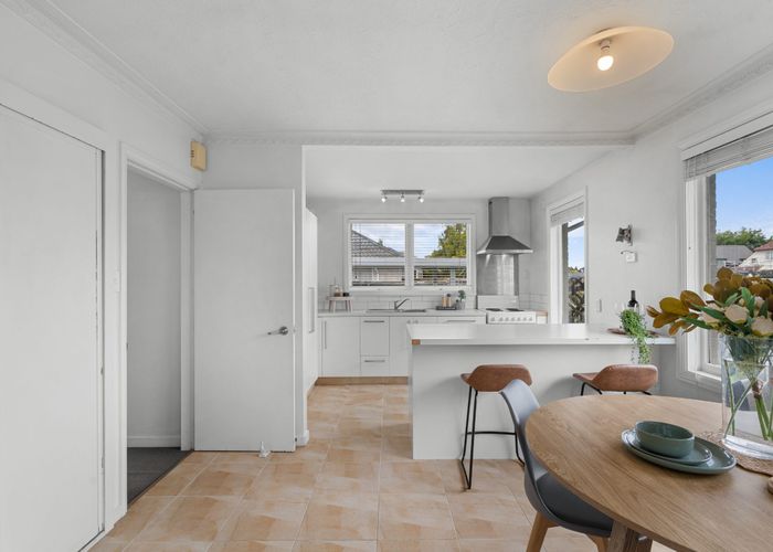  at 2/149 Totara Street, Riccarton, Christchurch