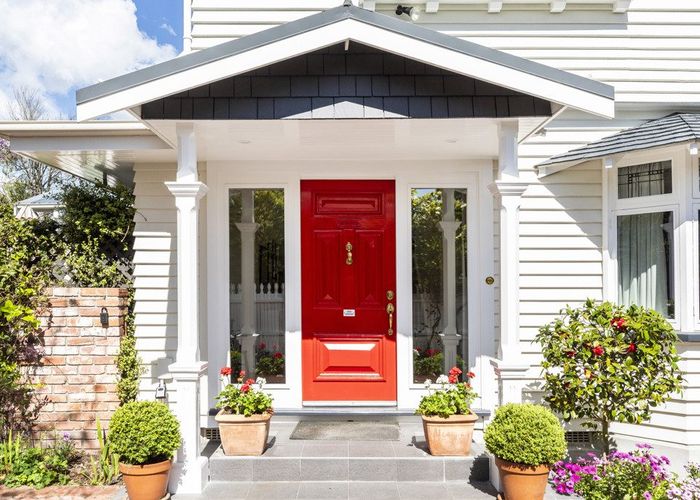  at 30 Queens Avenue, Merivale, Christchurch