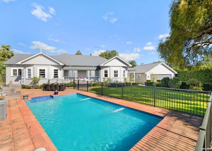  at 10 Logan Road, Buckland, Pukekohe