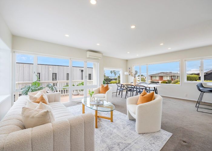  at 4/26 Sanders Avenue, Takapuna, Auckland
