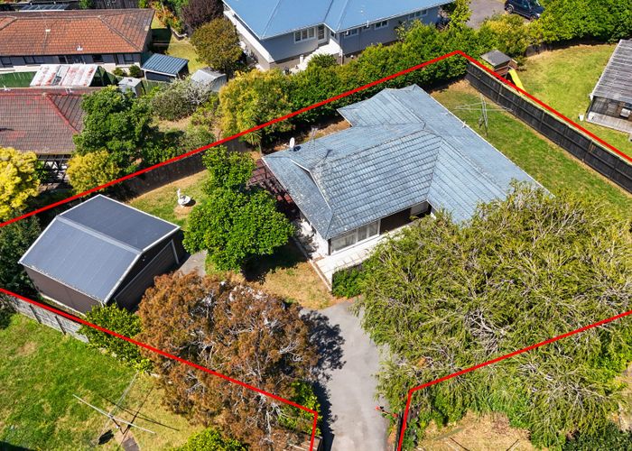  at 17 Glenmore Road, Sunnyhills, Auckland