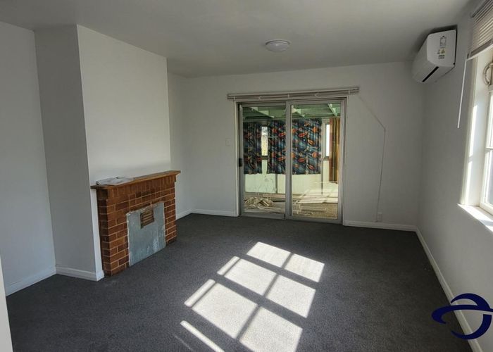  at 47 Kenney Crescent, Fairfield, Hamilton