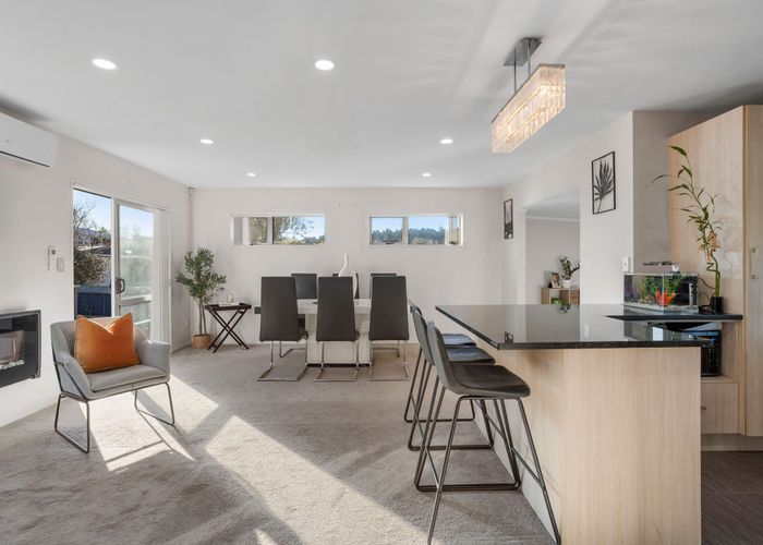  at 10A Beeche Place, Birkdale, North Shore City, Auckland