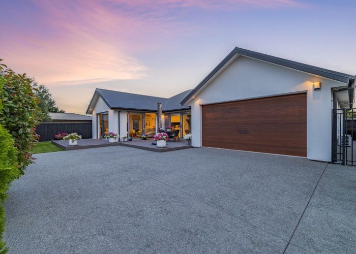  at 17 Waterstock Way, Parklands, Christchurch City, Canterbury