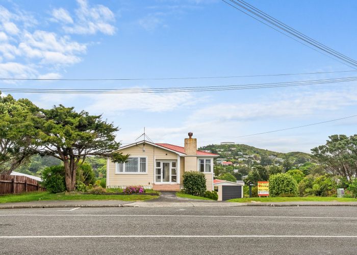  at 22 Pokohiwi Road, Normandale, Lower Hutt