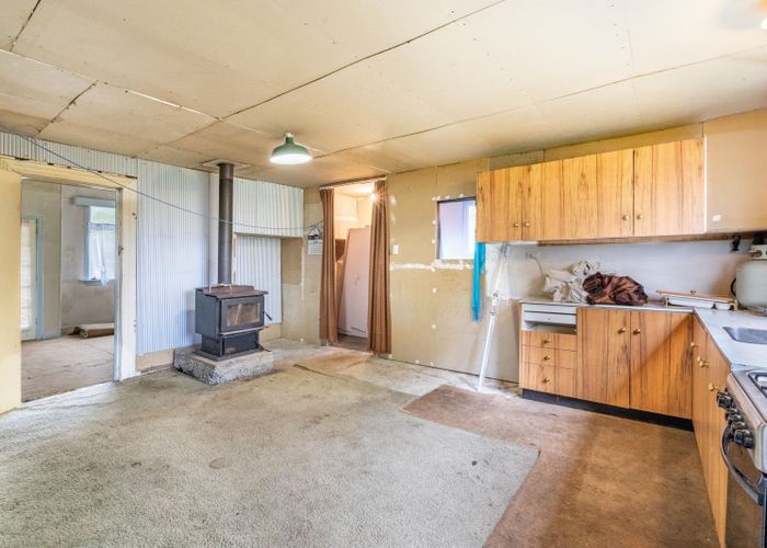  at 137 Main Street, Wairio, Otautau