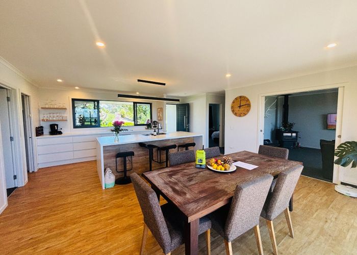  at 185 Ridgeview Road, Redwood Valley, Richmond