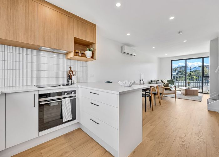  at 1 Oteha Valley Road, Northcross, North Shore City, Auckland