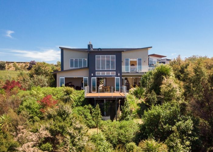  at 156 Kaimata Road, Bay View, Napier