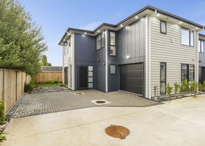  at 43F Beach Road, Pahurehure, Papakura, Auckland