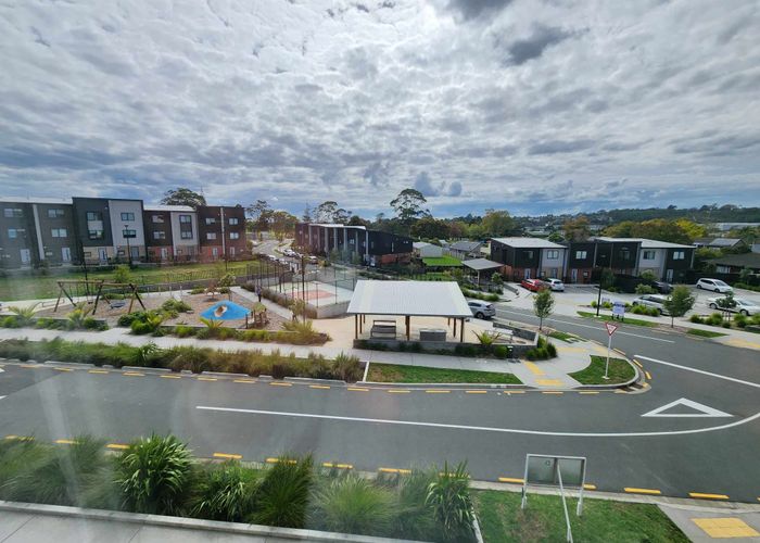  at 51 Jabuka Street, Glen Eden, Waitakere City, Auckland