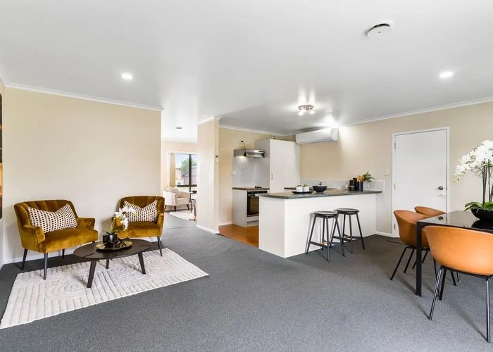  at 8 Samara Place, Clendon Park, Manukau City, Auckland