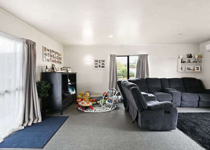  at 9 Lloyd Drive, Nawton, Hamilton