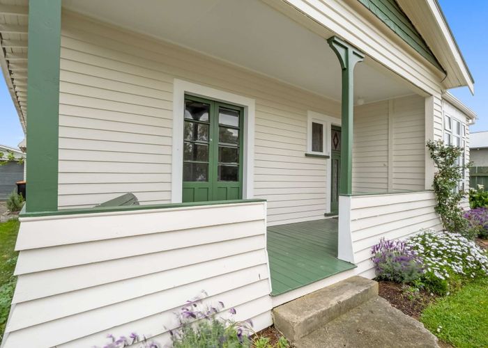  at 8 Chelwood Street, Takaro, Palmerston North, Manawatu / Whanganui