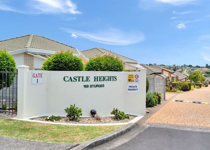 at 11/169 Sturges Road, Henderson, Waitakere City, Auckland