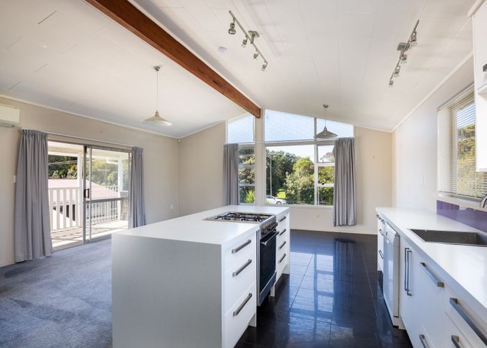  at 27 Leslie Street, Waitara, Waitara