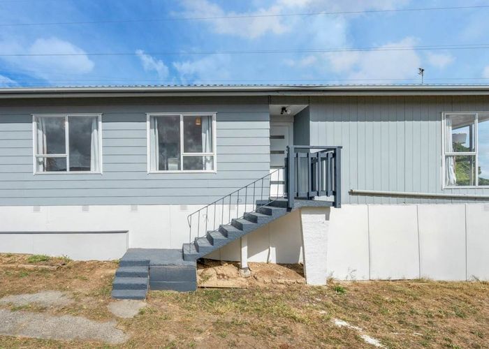  at 15 Doone Place, Massey, Auckland