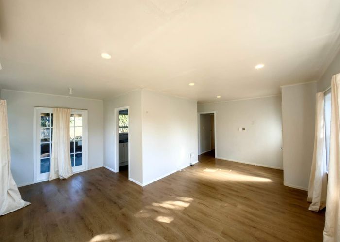  at 67 Glen Marine Parade, Glendene, Waitakere City, Auckland