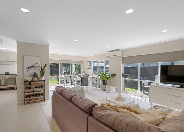 at 3 Springcrest Drive, Karaka, Papakura