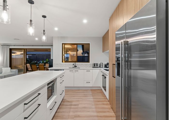  at 27 Kotiate Street, Papamoa Beach, Papamoa