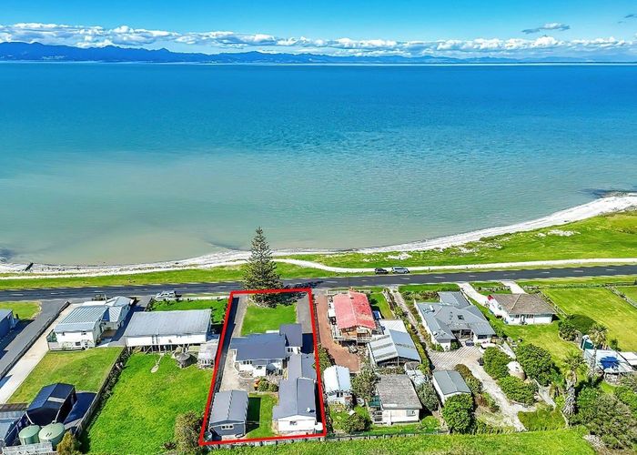  at 871 East Coast Road, Pokeno