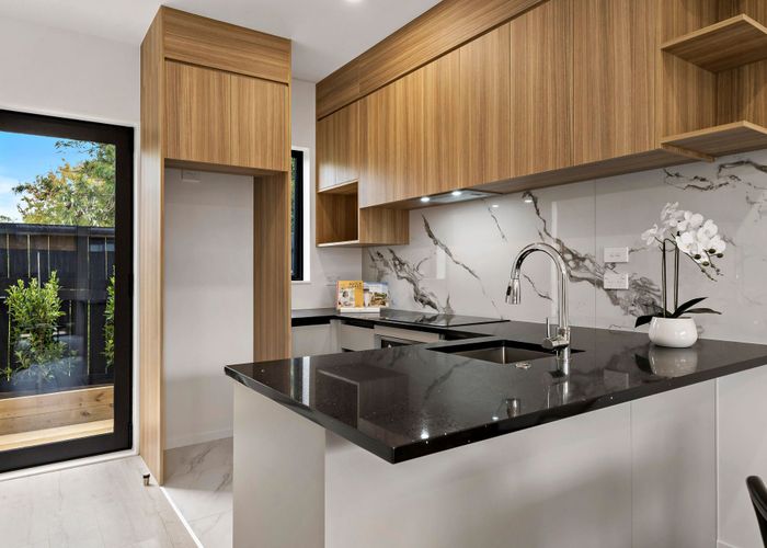  at 39 Brandon Road, Glen Eden, Waitakere City, Auckland