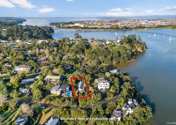  at 12 Rahui Road, Greenhithe, Auckland