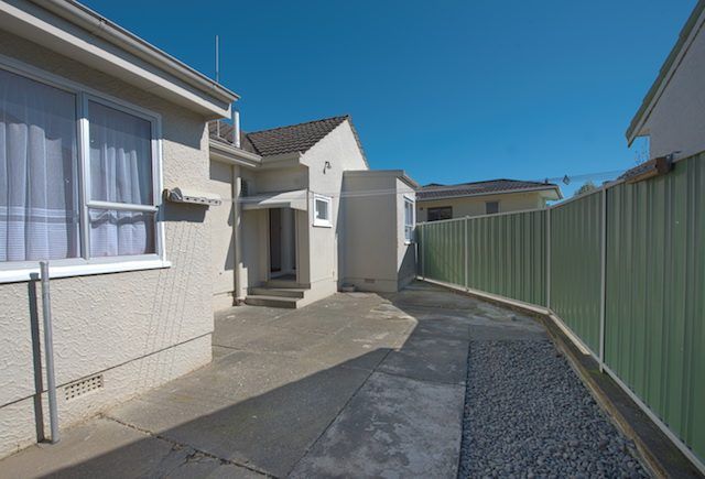  at 8 Hinton Road, Taradale, Napier