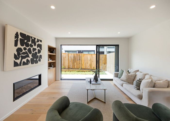  at 4/15 Lake Domain Drive, Hamilton Lake, Hamilton, Waikato