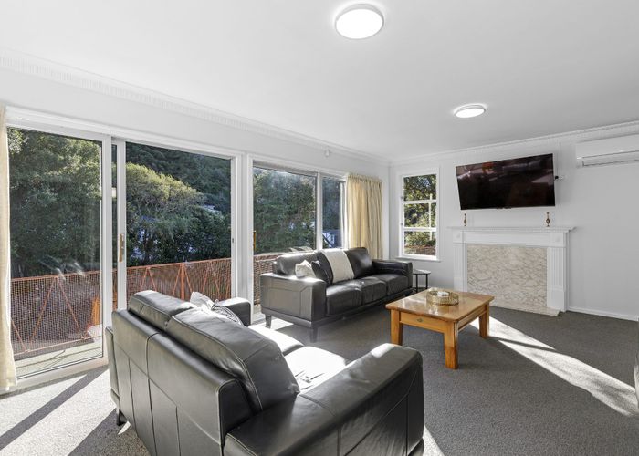  at 11 Fyvie Avenue, Tawa, Wellington, Wellington