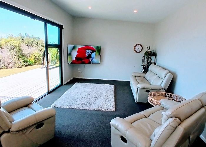  at 57 Lawrence Road, Kaiwaka