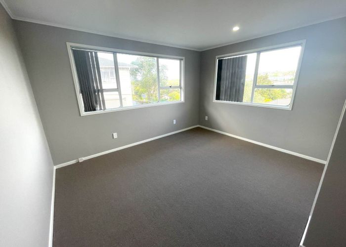  at 44 Chislehurst Street, Henderson, Auckland