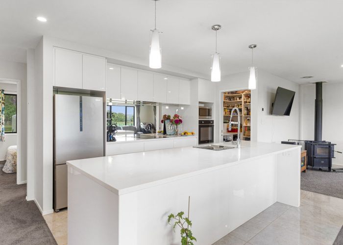  at 81 Halls Road, Pahiatua