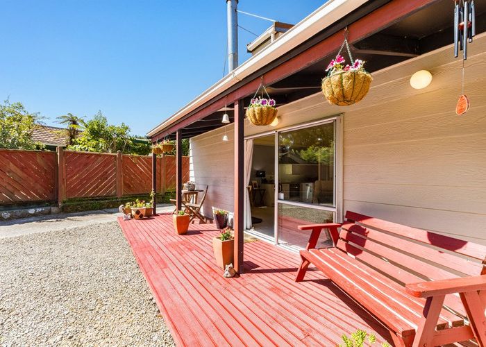  at 9 Postgate Drive, Whitby, Porirua, Wellington