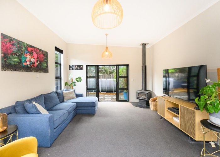  at 18 Galea Grove, Kelvin Grove, Palmerston North, Manawatu / Whanganui