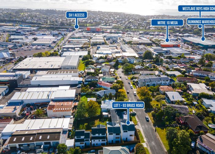  at 93A,B,C,D Bruce Road, Glenfield, North Shore City, Auckland