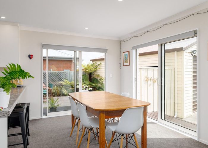  at 1/27 Kirsten Place, Parklands, Christchurch