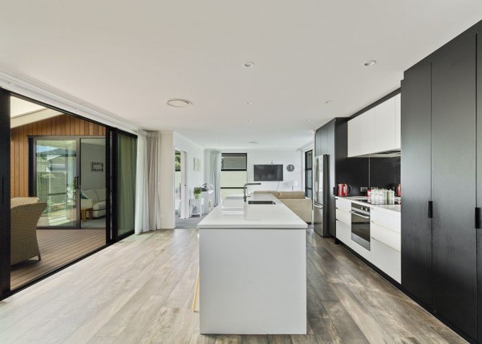  at 10 Mackillop Way, Brooklands, New Plymouth