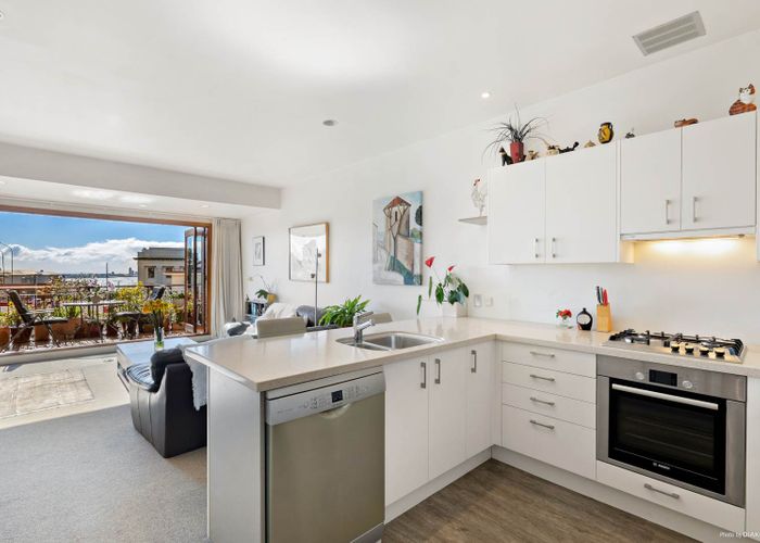  at 4/338 Ponsonby Road, Ponsonby, Auckland