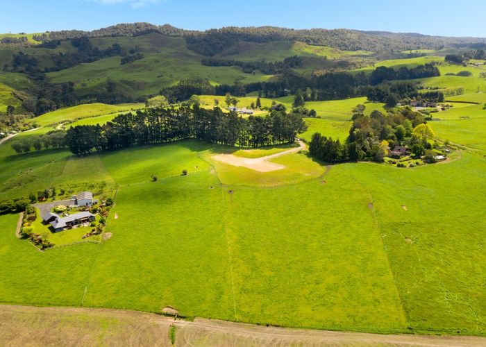  at 136D Kumikumi Road, Lower Kaimai, Tauranga