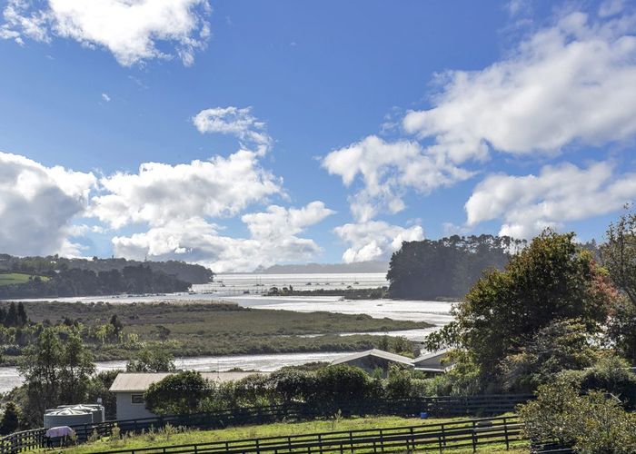  at 2 Turanga Road, Whitford, Manukau City, Auckland