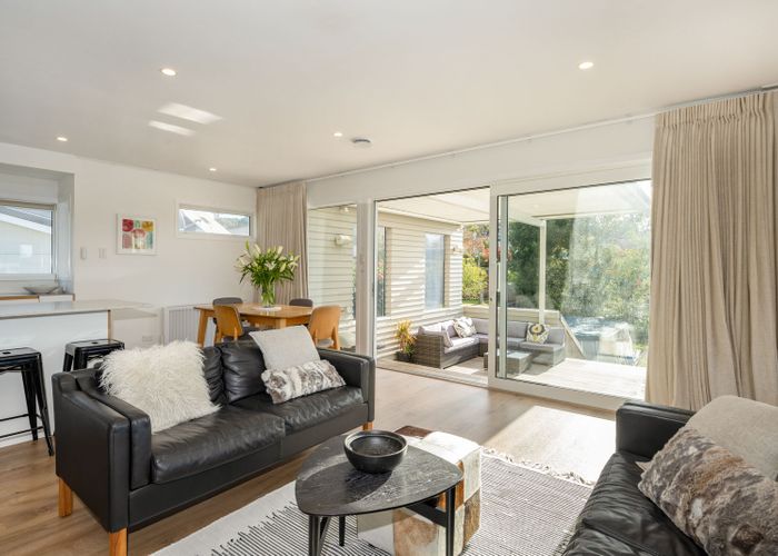  at 9 Granada Place, Glendowie, Auckland