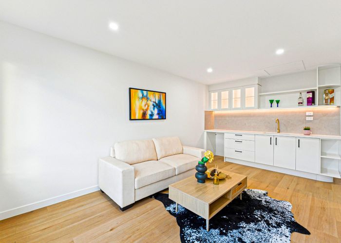  at 24B Camwell Close, Bucklands Beach, Manukau City, Auckland