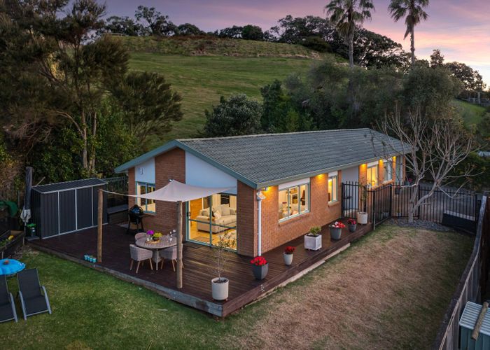  at 11B Mollyhawk Rise, Arkles Bay, Whangaparaoa