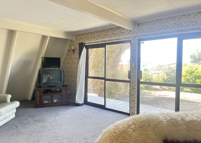  at 24 Moana Street, Riverton