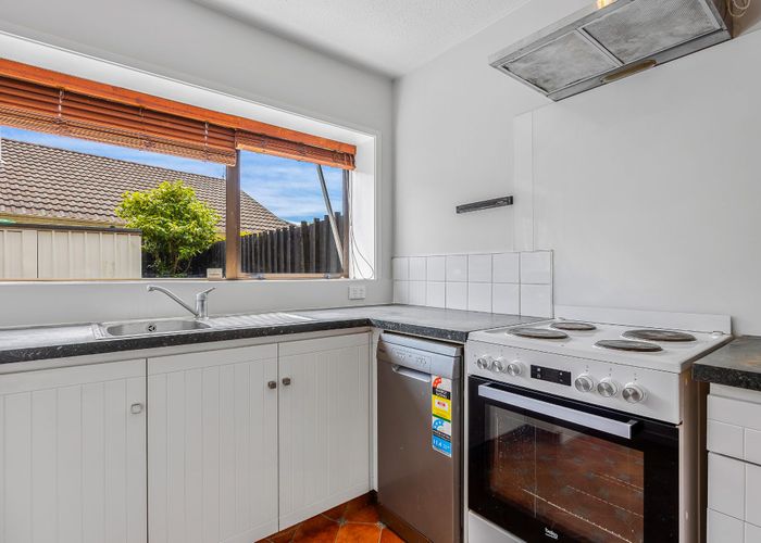  at 23 Solway Avenue, Ilam, Christchurch City, Canterbury