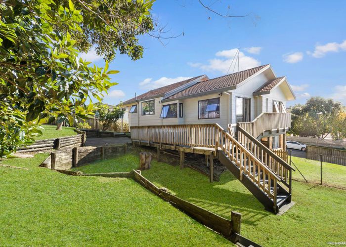  at 52 Nor'East Drive, Torbay, Auckland