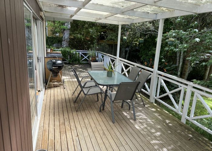  at 11 Penzance Road, Mairangi Bay, North Shore City, Auckland