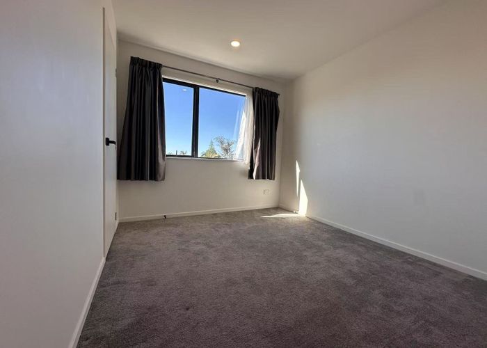  at 6 Toanga Place, Mount Wellington, Auckland City, Auckland